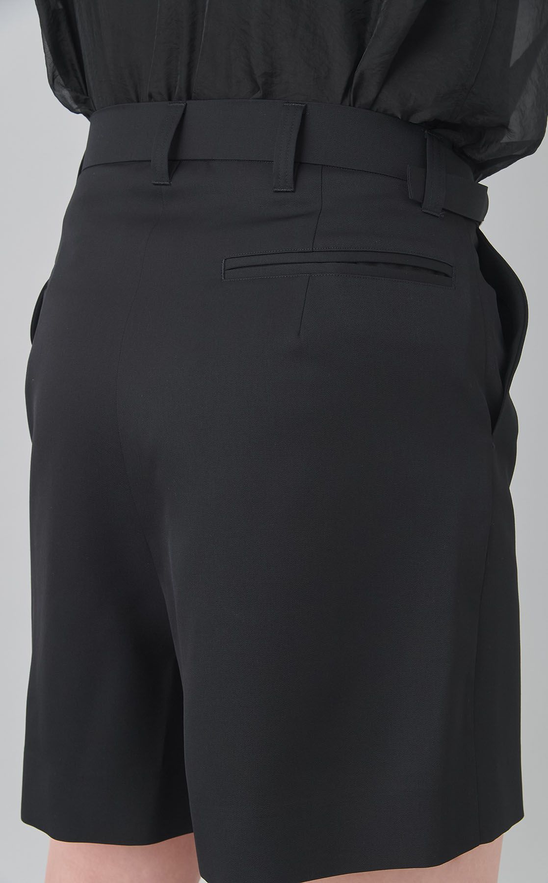 パンツ ANREALAGE HOMME WRAP ASYMMETRY SHORTS WRAP ASYMMETRY SHORTS｜ANREALAGE OFFICIAL ONLINE SHOP