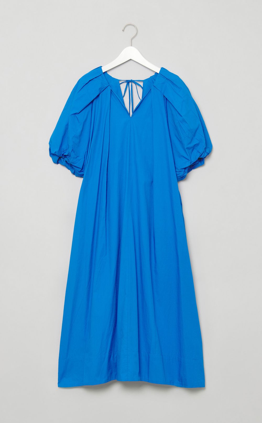 バックリボンタックコクーンワンピース