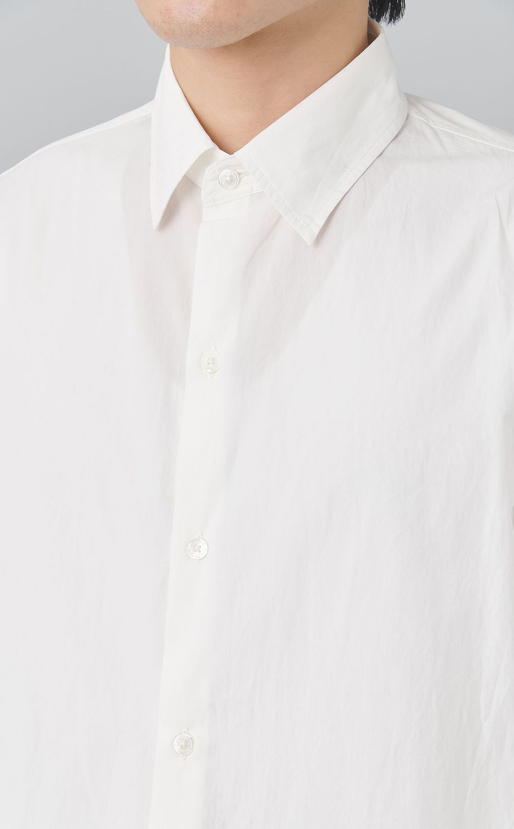 レギュラーカラーシャツ