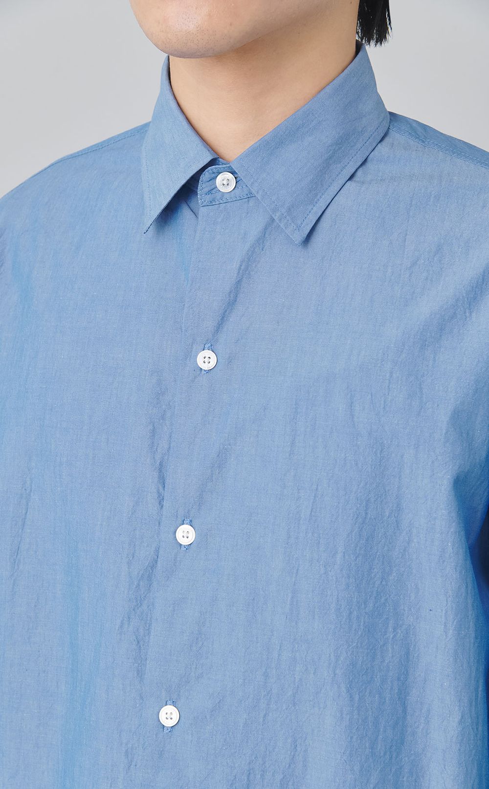 レギュラーカラーシャツ