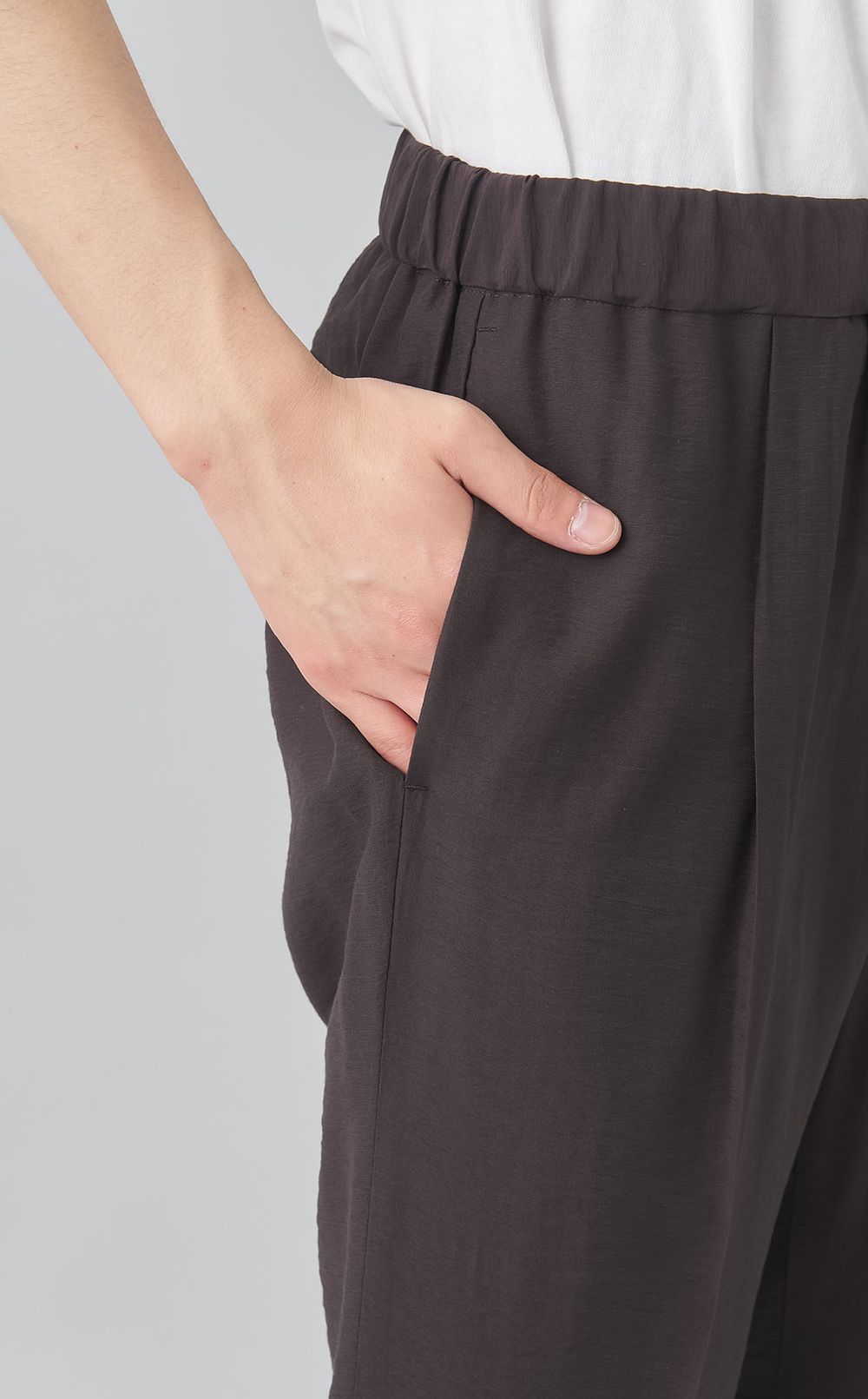 レーヨンスラブリラックスパンツ