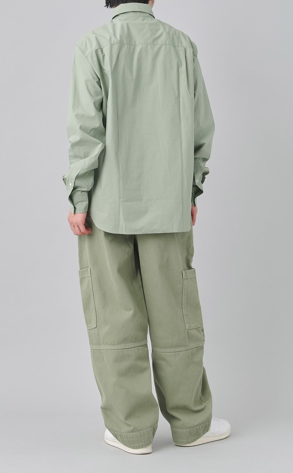 レギュラーカラーシャツ