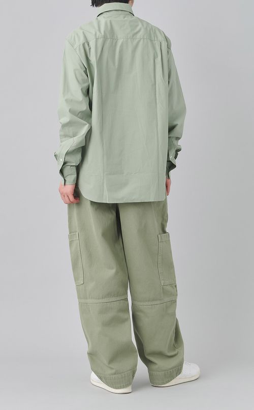 レギュラーカラーシャツ