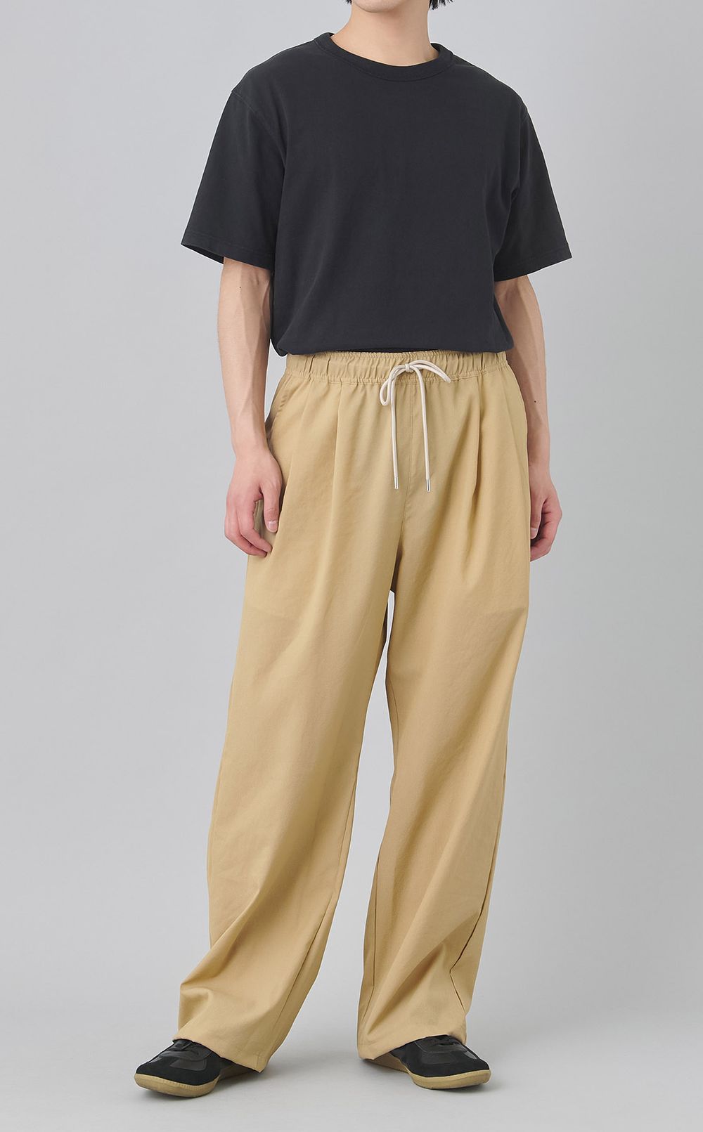 ワイドイージースラックス