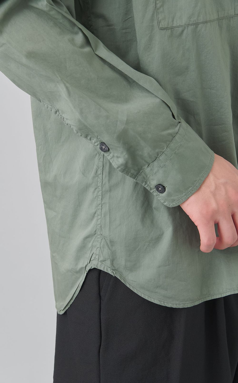 バンドカラーライトシャツ