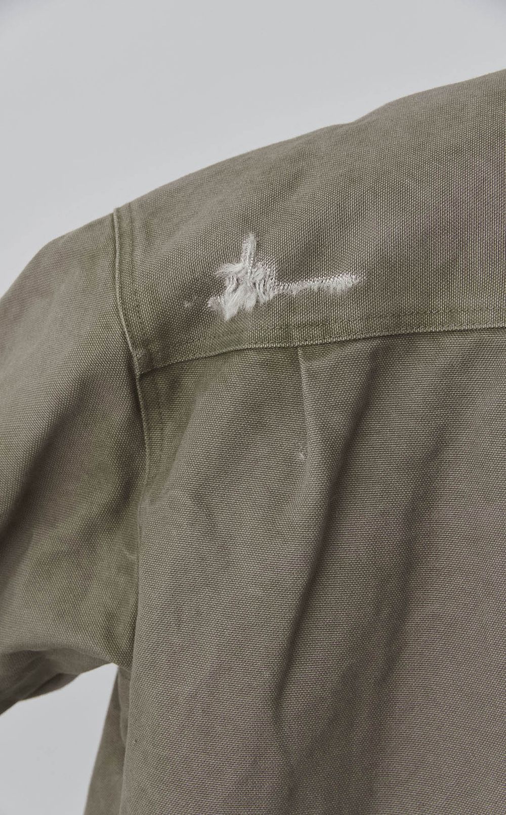 ボロダックシャツ