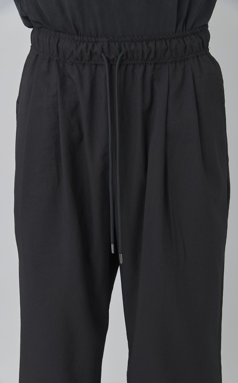 ワイドイージースラックス