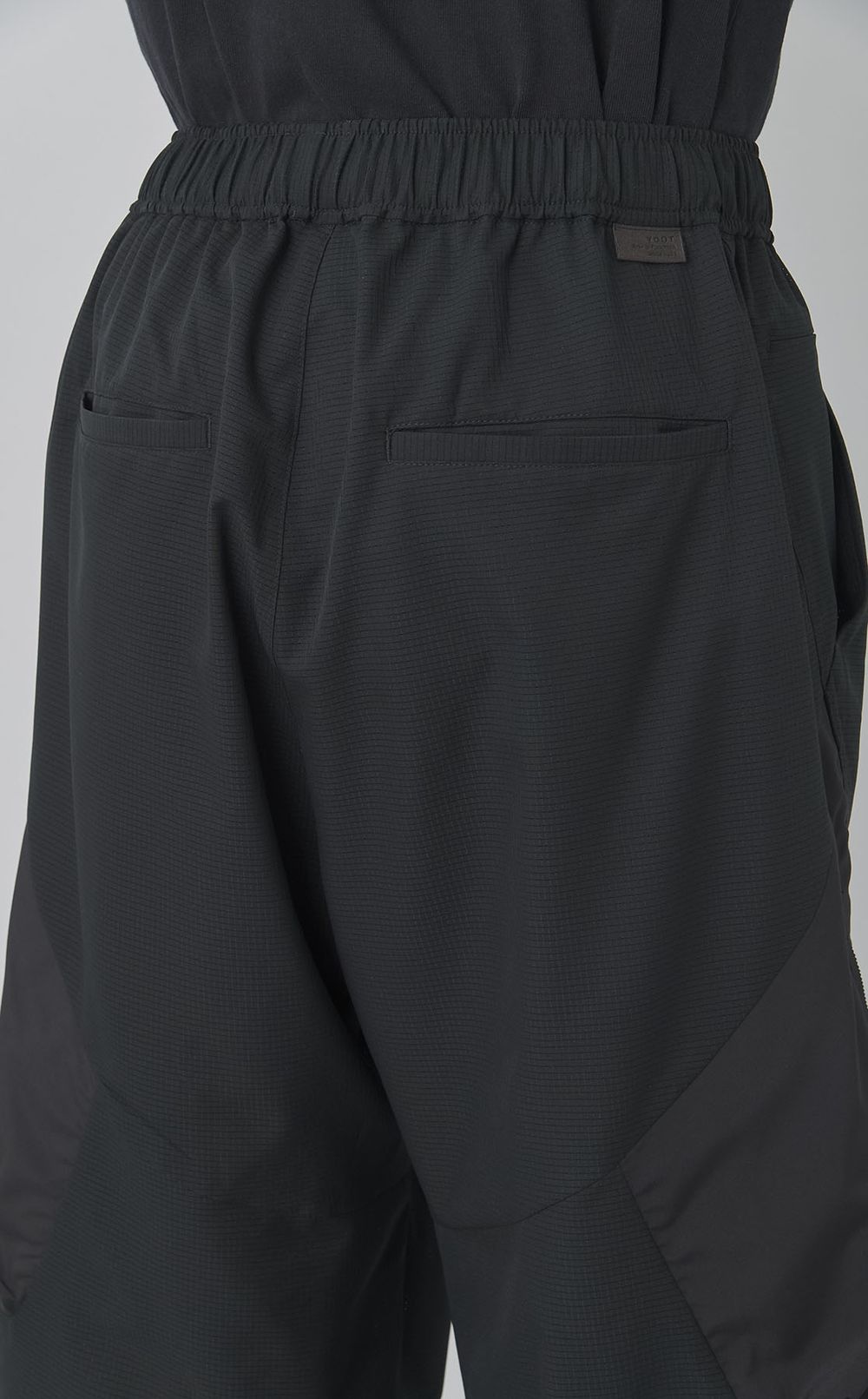 エアーベントテックパンツ