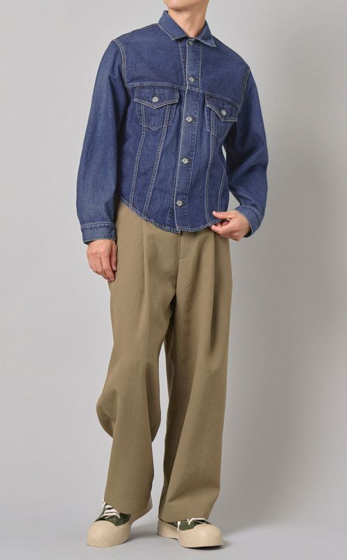 タックインデニムジャケット