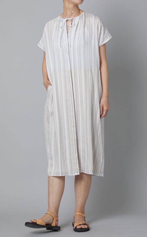 ドレーピーストライプミディワンピース