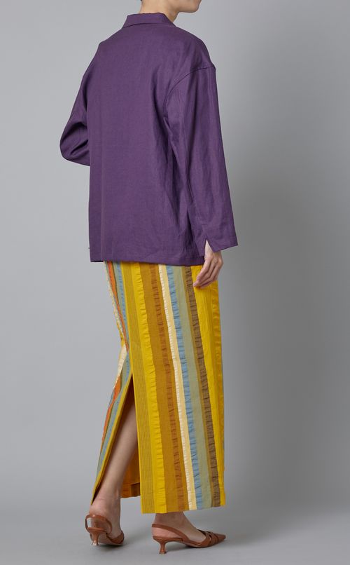 ボタンレステーラードジャケット