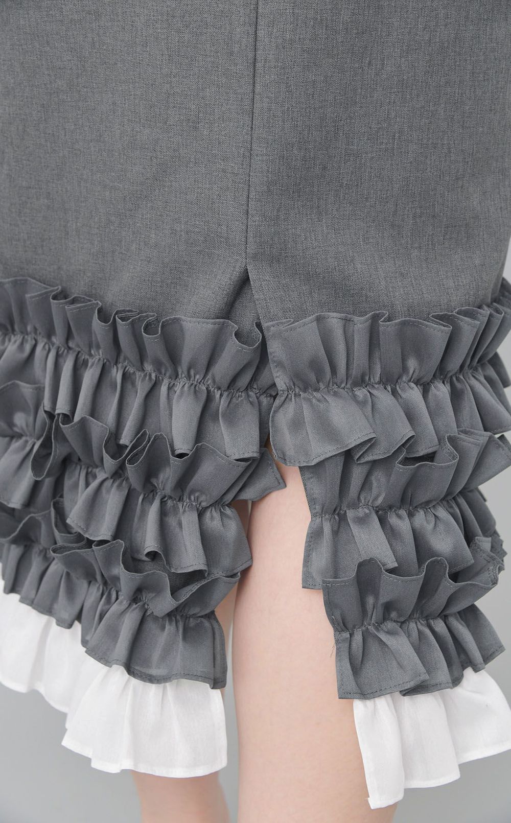 ヘムフリルコクーンワンピース