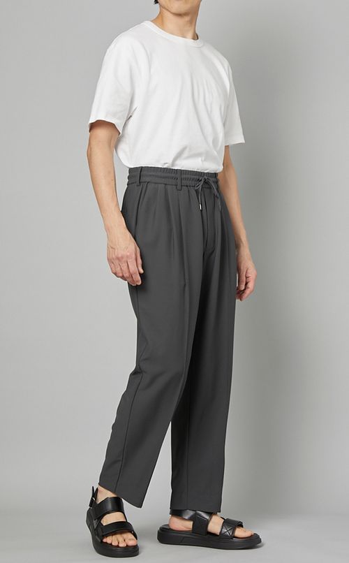 スリータックドローコードパンツ