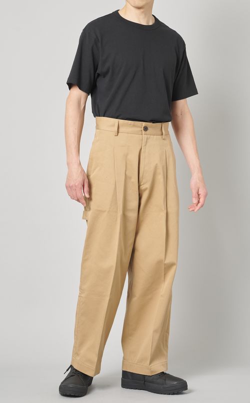 バックシンチワンタックワークパンツ
