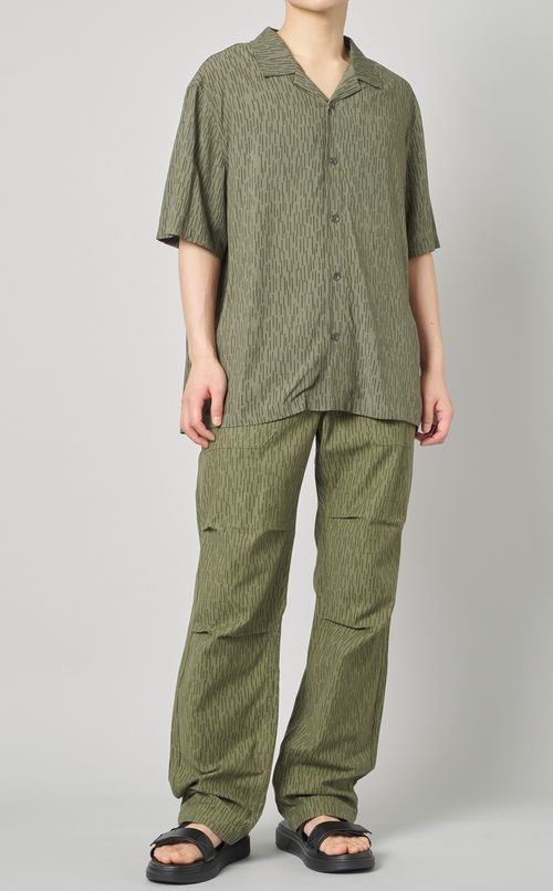 オープンカラーショートスリーブシャツ