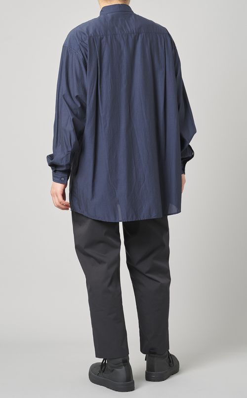 ロングスリーブシャツ