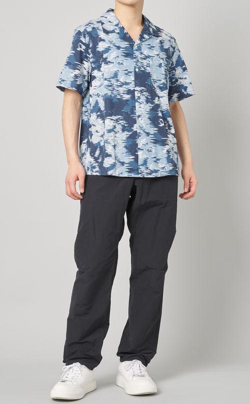 カモフラージュプリントシャツ