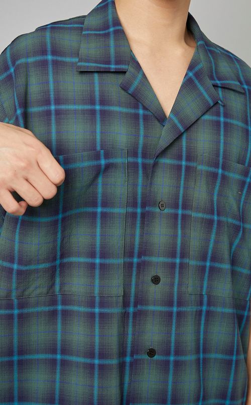 チェック柄オープンカラーシャツ