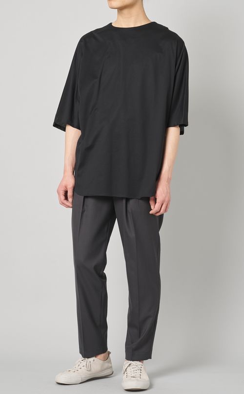 ビッグシルエットプルオーバー