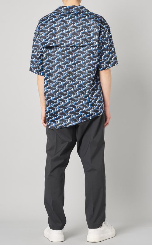 テーパードスラックス