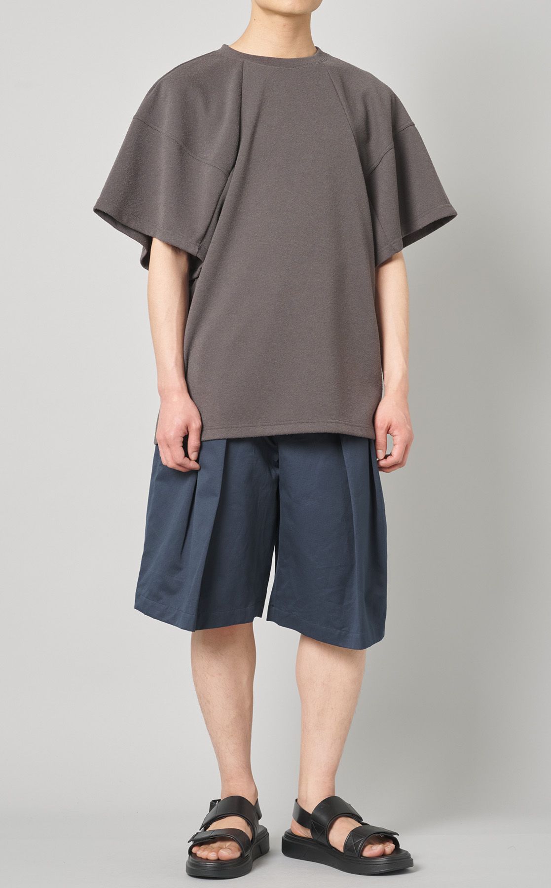 intoxic イントキシック thomas magpie イントキシック トレーナー