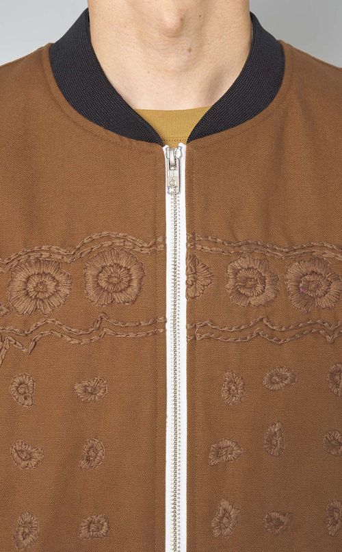 エンブロイダリーフライトベスト