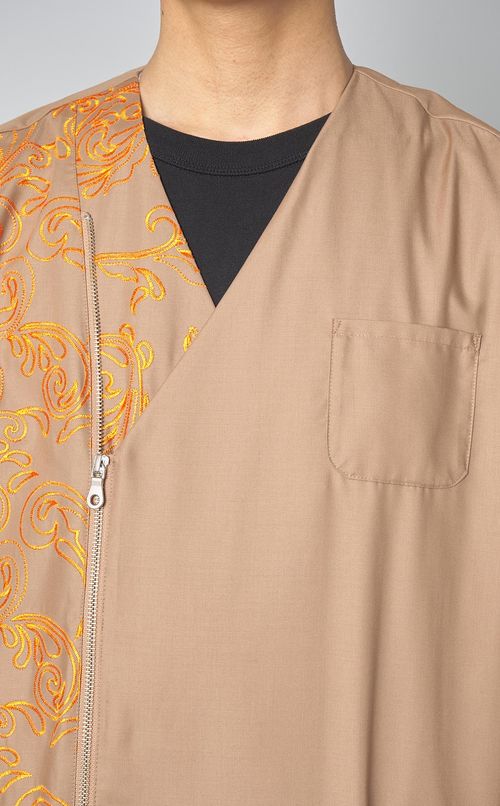 ハーフエンブロイダリーガウンコート