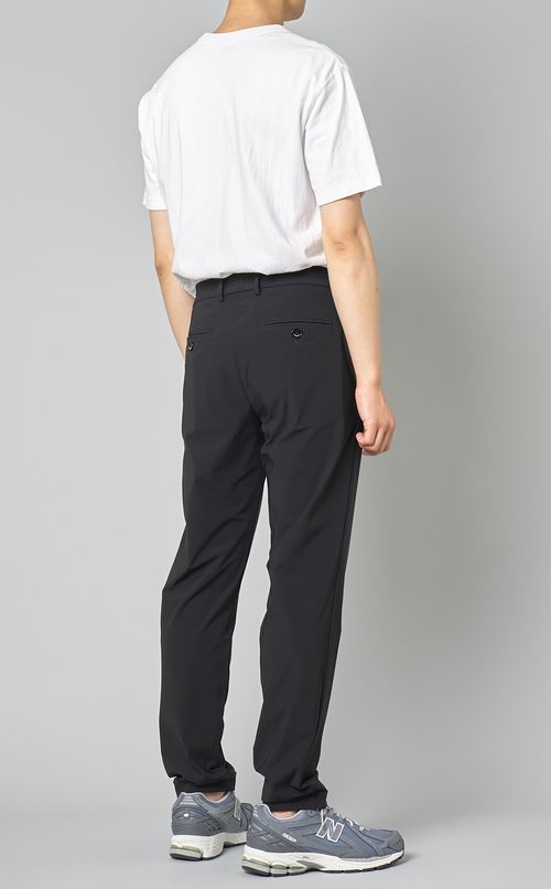 ポリエステルジャージテーパードパンツ