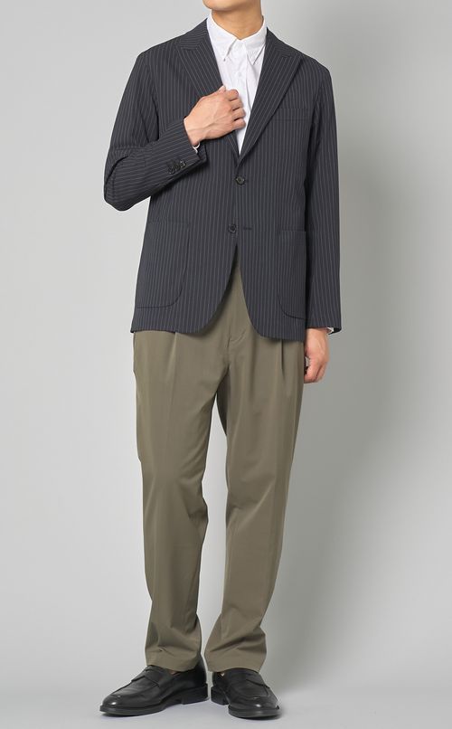 ピークドラペルストライプジャケット