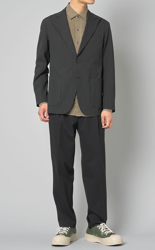 ピークドラペルストライプジャケット