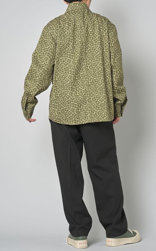 フラワープリントオーバーシャツ