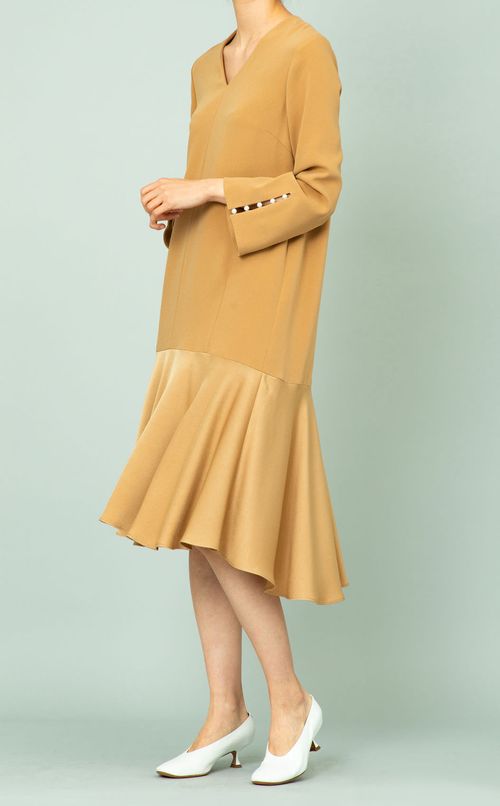 袖パールフレアワンピース