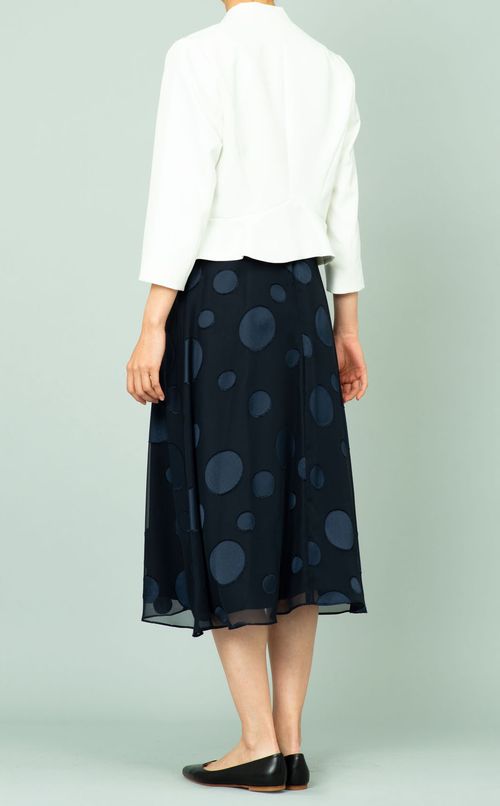 バックぺプラムノーカラージャケット