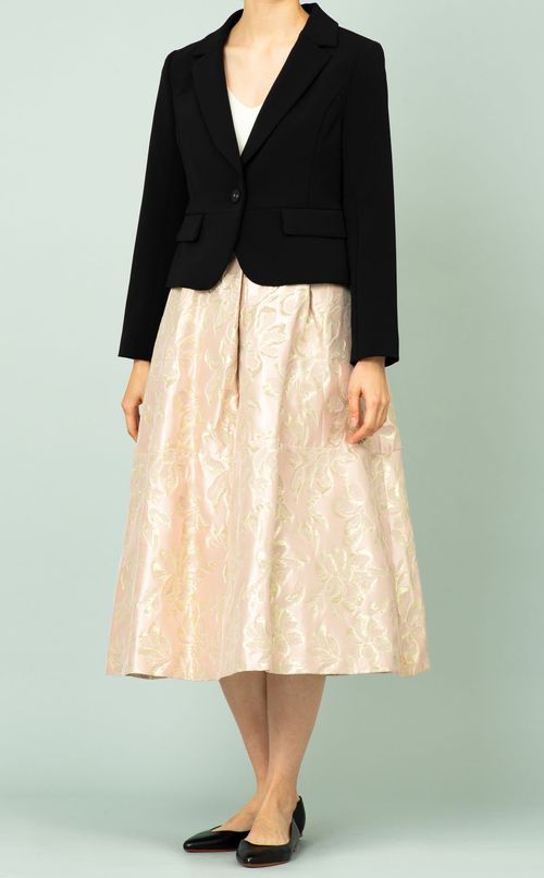 ショートテーラードジャケット