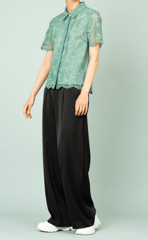 レースボックスシャツ