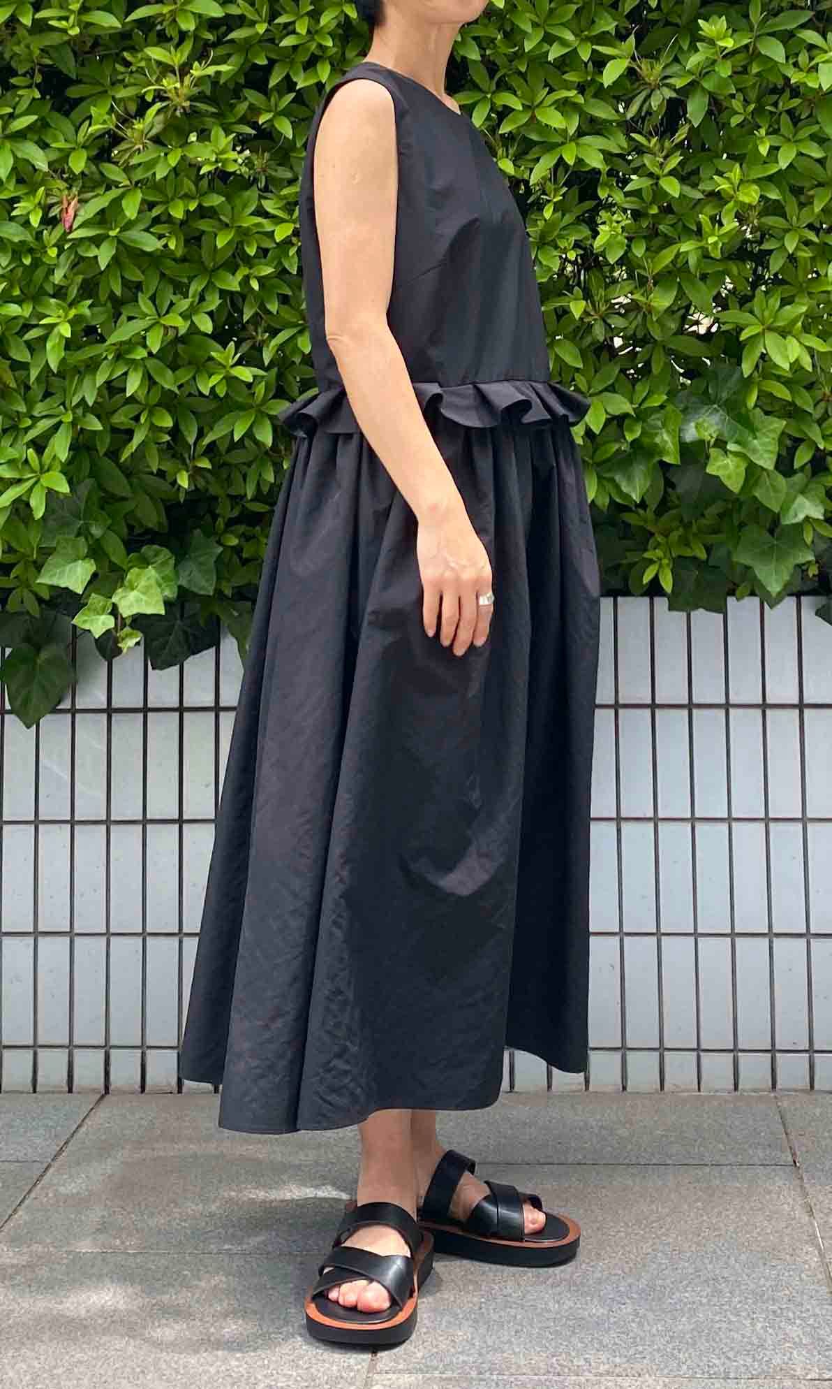 Bilitis dix-sept ans｜《手洗い可》ノースリーブウエストフリルワンピース