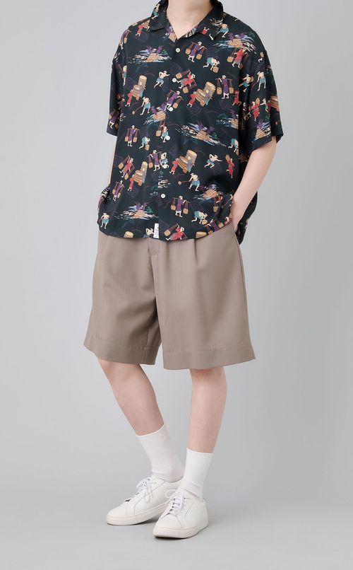 エンデンプリントショートスリーブシャツ