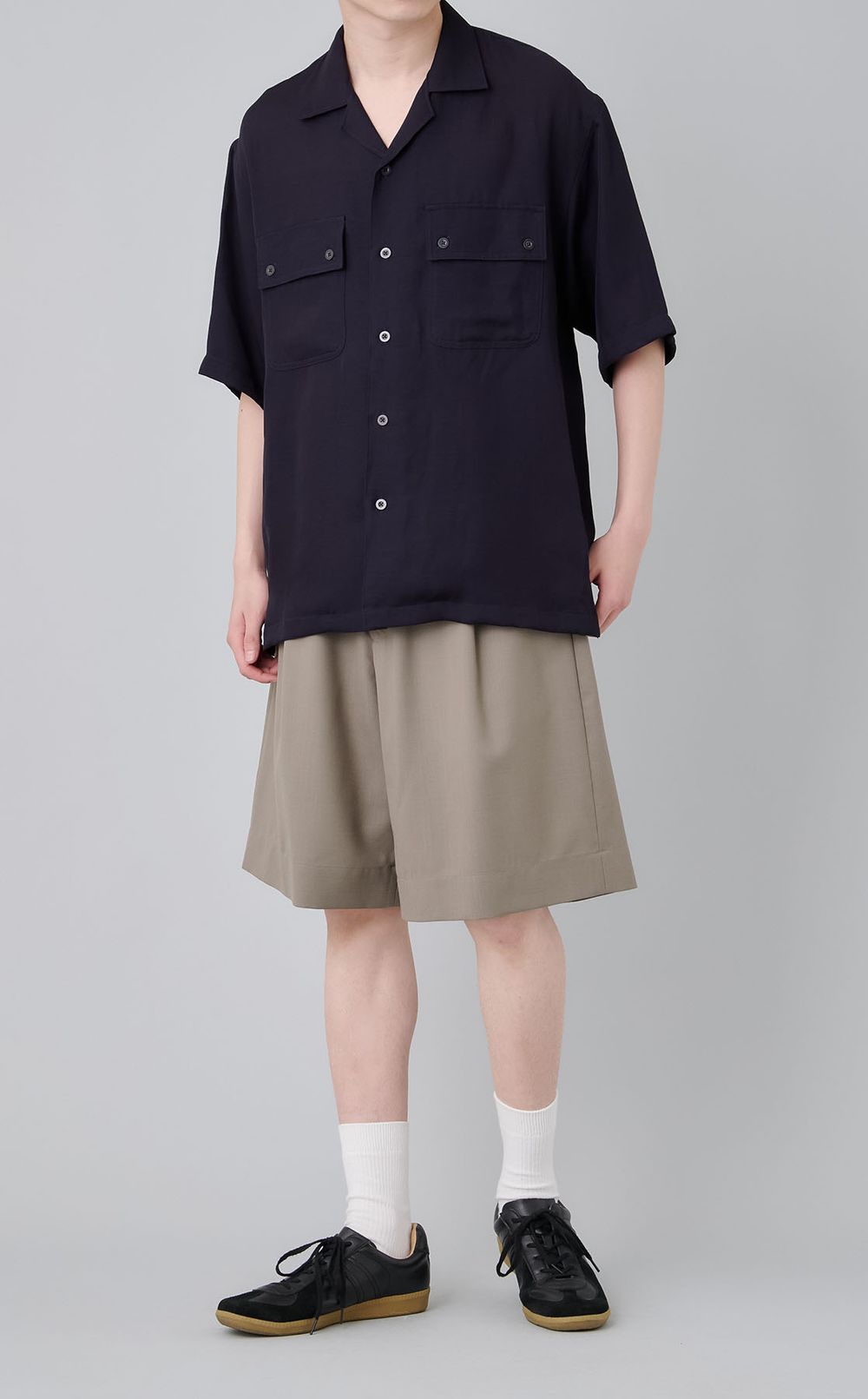 ウールタックショーツ