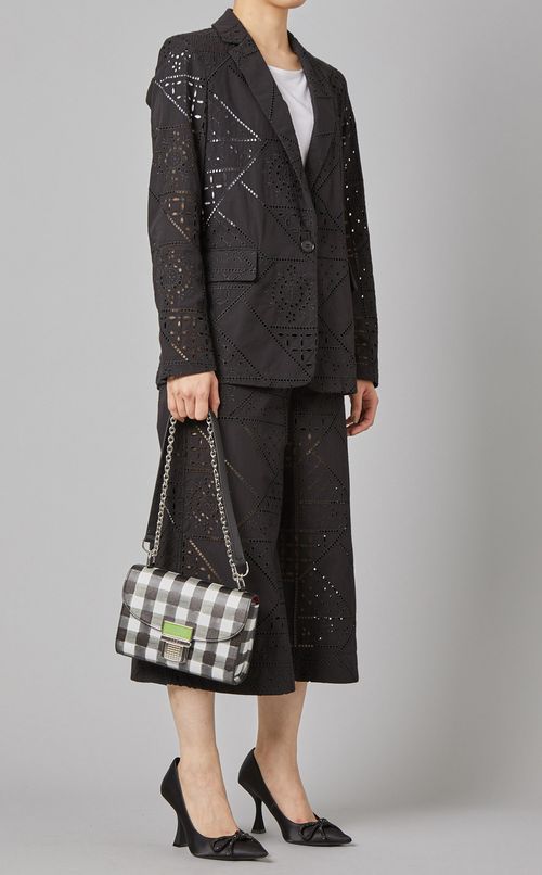 チェーンショルダーバッグ