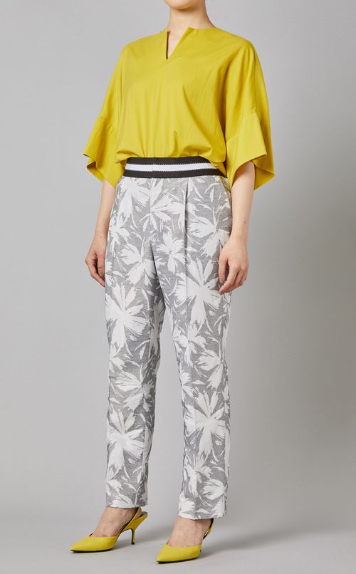 フラワージャガードパンツ