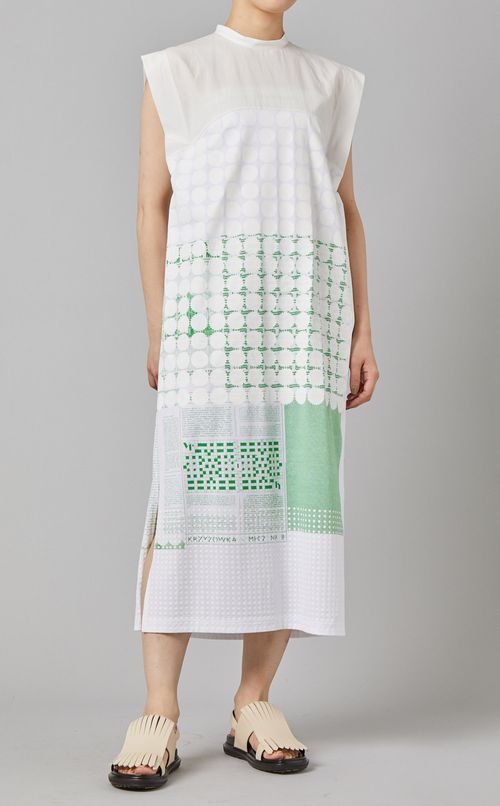 グラフィカルプリントワンピース