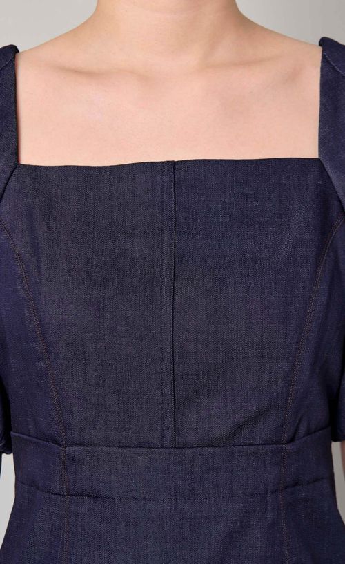 スクエアネックパフスリーブワンピース