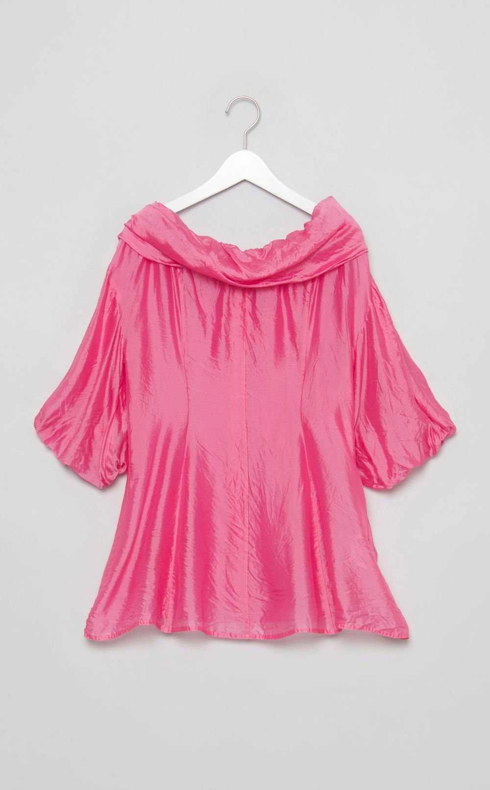 バックリボンブラウス