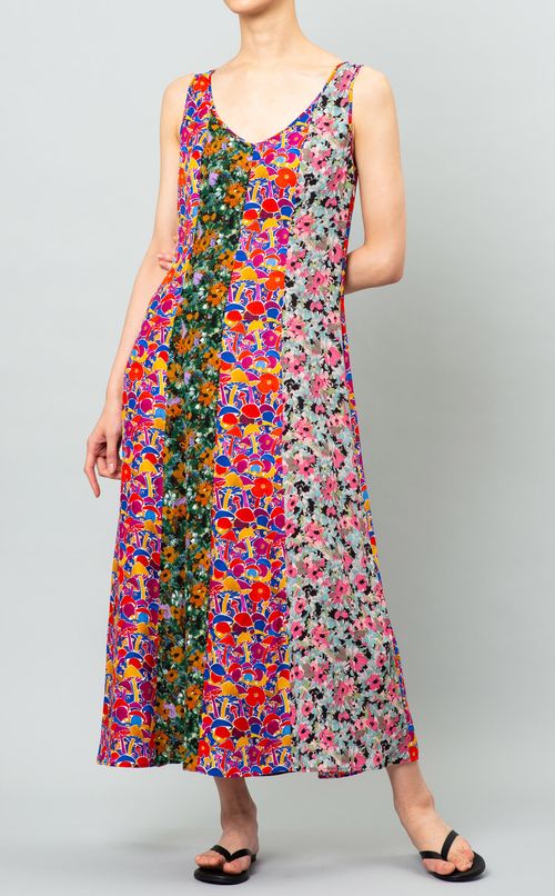 マルチフラワーロングワンピース