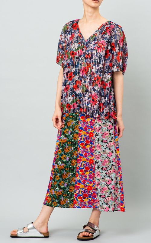 フラワーシフォンブラウス