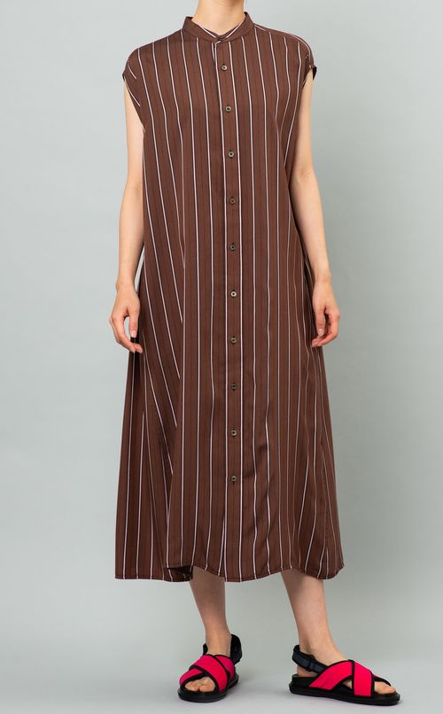 ノーカラーフレンチスリーブワンピース