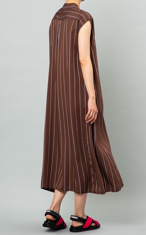 ノーカラーフレンチスリーブワンピース