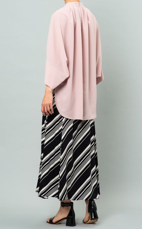 ジョーゼットハイネックブラウス