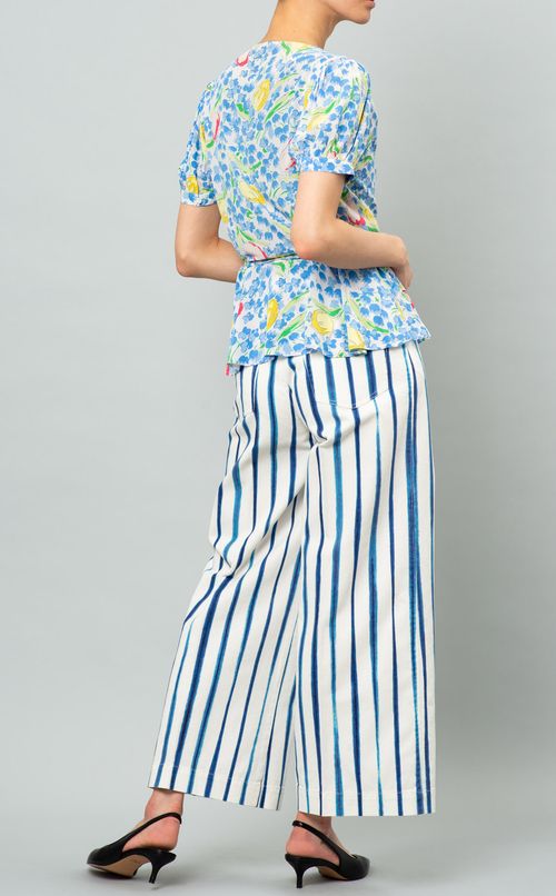 フラワープリントパフスリーブブラウス