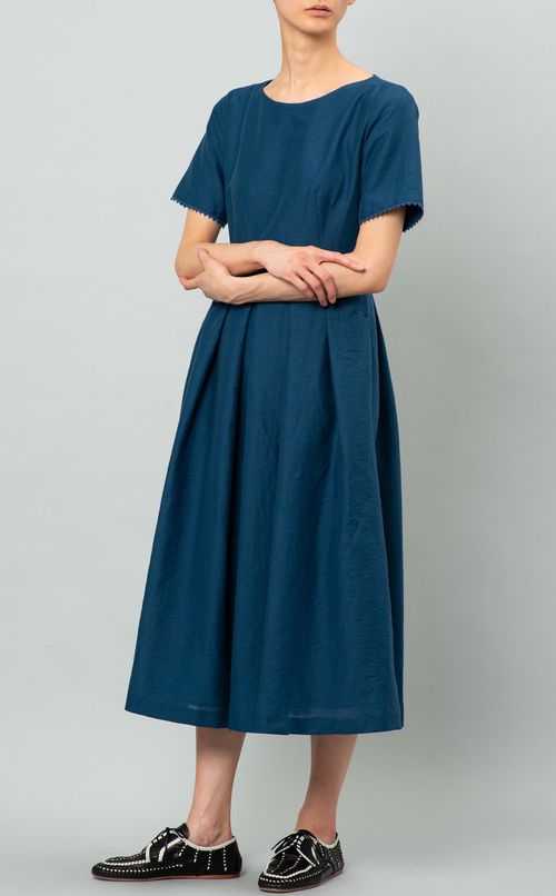 リネン混タックワンピース